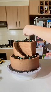 118K views · 467 reactions | 2 Tier Construction Birthday Cake ️了  Part 2 - Strawberry & Vanilla marble cake with chocolate buttercream. Always a fun design to make and the kiddies love it  #foryoupagereels #cakeart #cakes #cakedecorating #constructioncake #birthdaycake | Stacey Bakes Cakes | Facebook