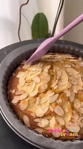 Apple Cake 😋 #applecake #bakingrecipes #dessertlovers #homebaking #recipeshare | Recipes dream