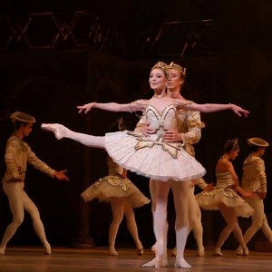 🤩 'The most beautiful classical ballet' With The Royal Ballet back in cinemas with a mixed programme, a taste of what to expect from Raymonda Act III www.roh.org.uk/cinemas?utm_source=facebook&utm_medium=social | Royal Ballet And Opera