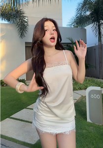 Ôm em đi — Lời nhẹ nhàng chấm dứt muộn phiền