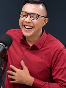 Video Dr. Gia Pratama bersama Raditya Dika dan Istri - cuplikan