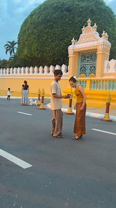 1960 Timeless Beauty. #streetphotography #phnompenhcity #khmer #cambodia #khmerpride | SJ Sursdei | Facebook