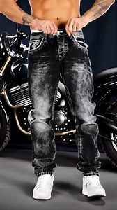 Leichte Stretch-Sommer-Jeans für jeden Tag