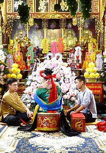 117K views · 3.8K reactions | HÁT VĂN THANH LONG . VÂN TRUNG 2023 | NÉT ĐẸP TÂM LINH | Facebook