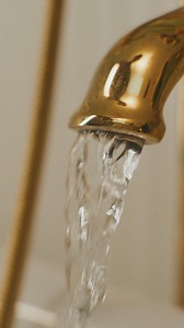 Indulge in vintage luxury at The Inn at Rancho Santa Fe.⁠ ⁠ Fully renovated suites, bungalows, and cottages await, adorned with high-end finishes and charming design elements. Picture-perfect soaking tubs, cozy wood-burning fireplaces, and private outdoor patios set the scene for an unforgettable escape.⁠ ⁠ https://theinnatrsf.com/⁠ ⁠ #luxuryspa #luxuryskin #bodywork #SDmassage #ranchosantafe #milamoursispa #rsf #californiavacay #reshapingmassage #retreat #wellnessretreat #theinn | Arizona Footh