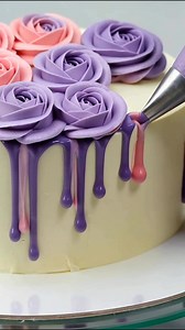 Beautiful drip cream cake decoration! 🌸 #cake #cakedecorating #viral #valentinesday | Dessert Wonders