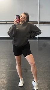 Kalani Goldman 🤍 on Instagram: "in the studio🩰"