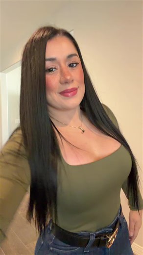 #lacolombiana🇨🇴❣ #lacolombiana🇨🇴❣ #viraltiktok #tecnocumbia | cumbia dance