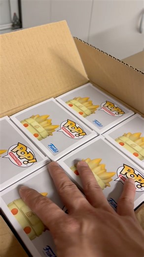 2.2K views · 11 reactions | Naruto Uzumaki Kurama Link Mode #EsonRyan #313FigsandToys #Naruto #kurama | 313 Figs and Toys | Facebook