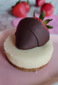 Order today, get it tomorrow. 🚗💨 When it comes to gifts & sweet surprises, that's just how Edible rolls. | Edible Arrangements