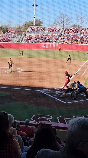 20K views · 481 reactions | Pickering scores on a past ball. 3-0 Sooners bottom of 1st | Oklahoma Sooner Softball Fanpage | Facebook