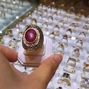 "Proud to be Thai" cabuchon ruby and vvs diamonds on Kanok inlay 22k gold setting | The Best Gems | Facebook