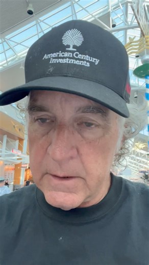 4.7K views · 162 reactions | Farewell, for now, Portland!!! #tommydecarlo #boston #weekendwarrior #generationradio #berkleecollegeofmusic | Jason Scheff | Facebook