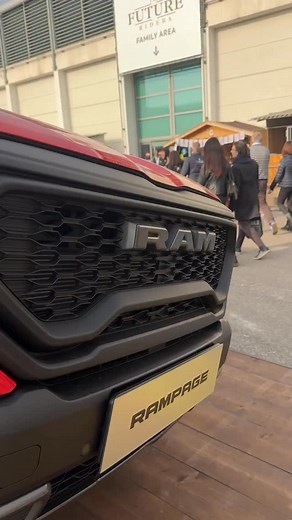 Arriva in Italia un nuovo pick-up: si chiama Rampage ed è pronto a fare concorrenza al Ford Ranger! Ecco che cosa sappiamo! #rampage #ram #pickup #pickuptruck #alvolante | alVolante
