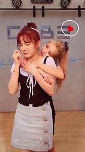 1.1K views · 322 reactions | [VID] 200906 #YUQI @ JAPAN TIK TOK UPDATE  Link Japan Tik Tok: https://t.co/rR0spEpQNG _____________ Reup: MiU Please take out with full credit! #PRETTYUQIvn | PRETTYUQIvn - G I-DLE 여자아이들 Song Yuqi 송우기 1st Vietnamese Fanpage | Facebook