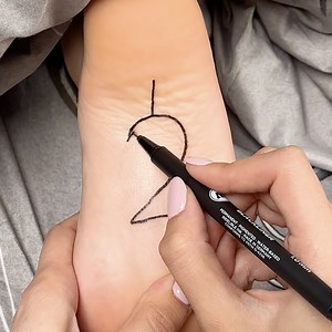 470K views · 402 reactions | Drawing a monkey on a foot! | 5-Minute Crafts Family | Facebook