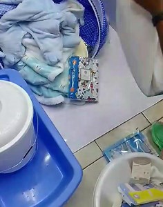 Hello guys, visit our ROSAN'S BABY SHOP for Quality baby essentials at an affordable price. 25 items package @8000 1.Baby nest with mattress 2.2 vests 3.warm romper 4.3pars of socks 5.2 pairs of mittens 6. 2 caps 7.5 pieces baby suit 8.1 big flannel 9.1 fleece blanket 10.cotton wool 11.maternity pads 12.2 pairs of breast pads 13.mackintosh 14.11 pieces diaper pack 15.8 pieces wash clothes 16.Heavy towels 17.10 pieces grooming kit 18.5in1 diaper bag 19.2 bibs 20.1 packet of wipes 21.1 pacifier 22