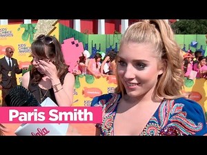 Paris Smith on the orange carpet at the 2015 Nickelodeon Kids' Choice Awards!