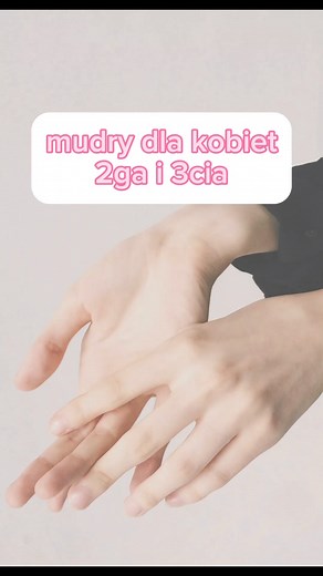 7.5K views · 100 reactions | Mudra u góry to Varuna Mudra II Jest to...