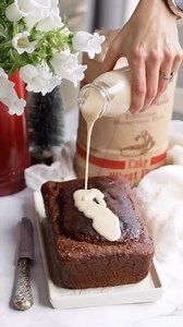 Vegan gingerbread loaf, its so good you won’t even know it’s actually healthy! Recipe by @lifeinthesouth.co below* Wholesome gingerbread loaf • 2 cups Eureka cake flour • 1/3 cup coconut sugar • 1 1/2 tsp ground ginger • 1 tsp ground cinnamon • 1/2 tsp cardamom • 1/4 tsp allspice • 1/4 tsp nutmeg • 2 tsp baking powder • 1 tsp baking soda • 1 cup dairy-free milk, room temperature • 1/2 cup golden syrup • 1/2 cup unsweetened apple puree or coconut cream, room temperature Frosting • 100ml coconut c