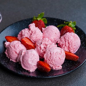 Homemade Strawberry Ice Cream Recipe | Soft & Creamy Strawberry Ice Cream | Easy Ice Cream Recipe | N'Oven - Cake & Cookies