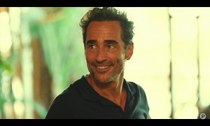 Commandant Saint-Barth - S01 E01 - Le mystère du cocotier vert