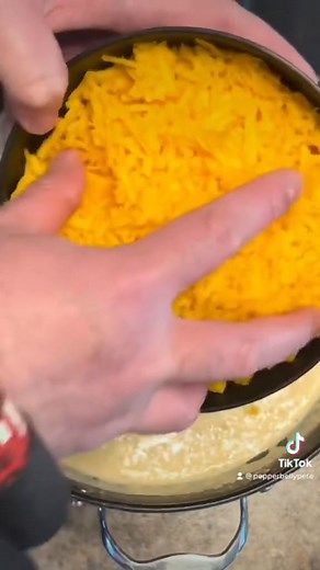 Homemade Mac and Cheese ! #delicious #homemade #southern #macandcheese #Recipe #cooking #fyp #easter #lunch #DinnerIdeas Part 3 | Pimple Popper