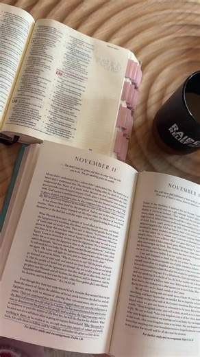 Disclaimer: this is not what my every day life looks like! Today I wanted to take life slower and making these videos helps me do that🫣