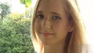 18 Yearsold Pornstar BJ