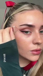 Make Up para San Valentin El día de los enamorados se aproxima y acá te traemos la última tendencia en make up, el #CherryGirl, para que puedas lookearte reflejando ese sentimiento y también estar a la moda ¿Te lo harías?✨ : @ lenkalul Mira todos los detalles del make up en la nota acá: https://www.parati.com.ar/belleza/3-maquillajes-tematicos-ideales-para-san-valentin/ | Para Ti Online | Facebook