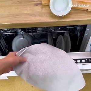 25K views · 125 reactions | A dozen hacks to make your life easier 朗☕鹿 | Handimania | Facebook