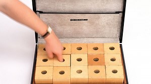 Finger Boxes | Know Your Meme