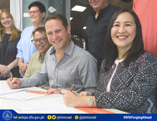 QUEZON CITY, ISRAELI CITY BOOST SISTER CITY TIES 16 MAY 2023 - Quezon City Mayor Joy Belmonte visited Israel recently to formalize her city’s sister-city ties with Rishon Lezion (ראשון לציון), a city south of Tel Aviv, in an in-person signing ceremony. The sister city pact was initially signed via virtual platform on 06 April 2022. Mayor Belmonte, who signed the agreement opposite Rishon Lezion Mayor Raz Kinstlich, expressed hope that the sister city ties would be mutually beneficial and result 