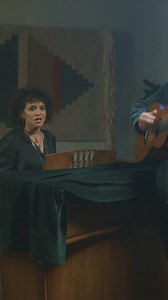 Norah Jones kündigt mit ihrer ersten Single "I'm Alive", die es ab sofort auf allen digtialen Kanälen gibt, ihr neues Album "Pick Me Up Off The Floor" an. Sehr vielversprechend. Ganz im Sinne von "Day Breaks"! | JazzBlog