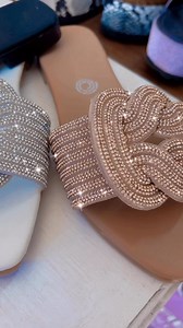 Sandalia económica ✨✨✨ Elige 6 pares por $1080 ️ Realiza tu pedido 33 1429 8376 Envíos a todo el país  | Jassa Shoes | Facebook