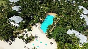The perfect hideaway for a tranquil day : the adults-only pool nestled in the South Wing. Have you ever stayed in this section of our resort? #Mauritius | Sugar Beach Mauritius