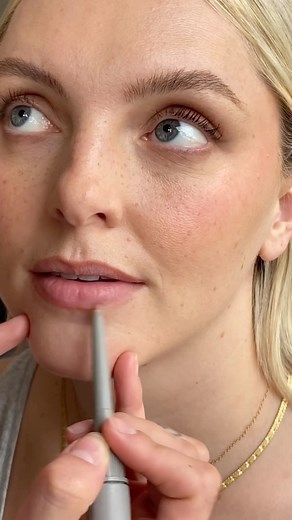 Estée Lalonde on Reels