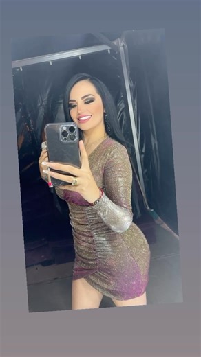 Vestido: @paris.london.boutique | Celeste Soto