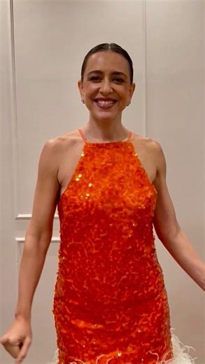 Roberta Sá on Instagram: "PORTELA 💙🩵 Espero vocês neste sábado, no Camarote Portela - encontro que já virou tradição na minha agenda carnavalesca (e no meu coração)! 📍Sábado, 01/03 - Rio de Janeiro @camaroteportela Na Marquês de Sapucaí #Carnaval2025 #Portela #Camarote #Sapucai"