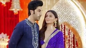 Bollywood Actresses Who Became Pregnant And Mothers In 2023, Kajol, Anushka Sharma, Katrina Kaif | Bolly Trends