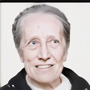 File:Maria Elizabeth Winblad (1895-1987) in 1971 animated.webm - Wikimedia Commons