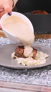 Mira esta deliciosa receta de Filete Mignon para una deliciosa cena de Año Nuevo que podrás preparar con productos que encontrarás en cualquiera de nuestras 29 sucursales en #mexicali, ¡que las disfrutes con tus seres queridos!. Mira la receta completa en nuestro canal de Youtube👇 https://youtu.be/RU75E_jKjmQ Participa comentándonos cuál es cena de año nuevo favorita y llévate uno de los dos vales de $500 pesos 🤩 para participar puedes hacerlo comentando en la publicación que está aquí 👇 http