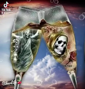 92K views · 10K reactions | #motiondesigner #motiondesign #graphicdesign #artist #motiongraphics #visualart #artwork #graphicartist #art #motiongraphic #graphicdesigner | Biker Life | Facebook