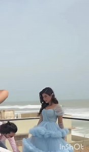 79K views · 1.4K reactions | Kinza Hashmi glamorous shoot #kinzahashmi | Mediaartandcraft | Facebook