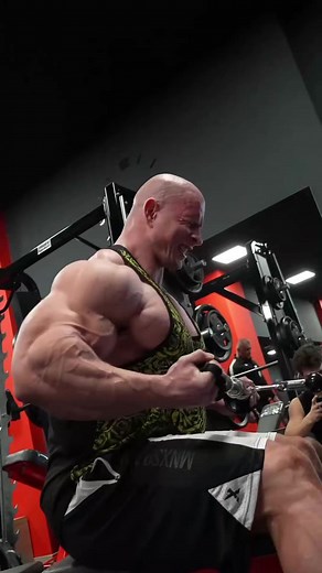 Future Mr Olympia Bodybuilder Bigg Wide Tha Michal krizo 💪 Bigg Hard Workout 🔥 #Michalkrizo #MrOlympia2023 #Workout #gym #bodybuilding #motivation #posing #viralshort #short | Rm Fitness
