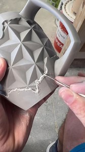 We absolutely love the use of the Sgraffito technique here! Do you? Design by Curt Hammerly  For more design, head to www.designwanted.com ️ Share your project with us using #DesignWanted #design #industrial #product #industrialdesign #productdesign #mug #ceramics #contemporary #craft #craftsmanship #handmade #innovation #designlife #designdaily #designinspo #designinspiration #designideas | DesignWanted | Facebook