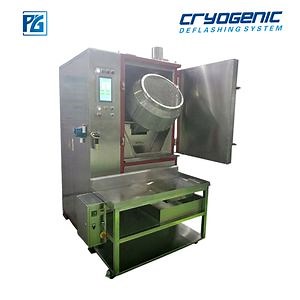 [Hot Item] China Cryogenic Deflashing/Deburring Machine for TPE or TPV Plastic Parts