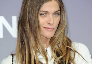 Elisa Sednaoui, maman pour la première fois - Elle