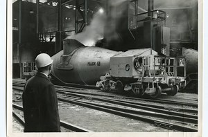 Bottle|Thermos|Torpedo|Submarine|Treadwell Cars