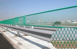 [Hot Item] Heavy-Duty Expanded Metal Mesh Fence Panel